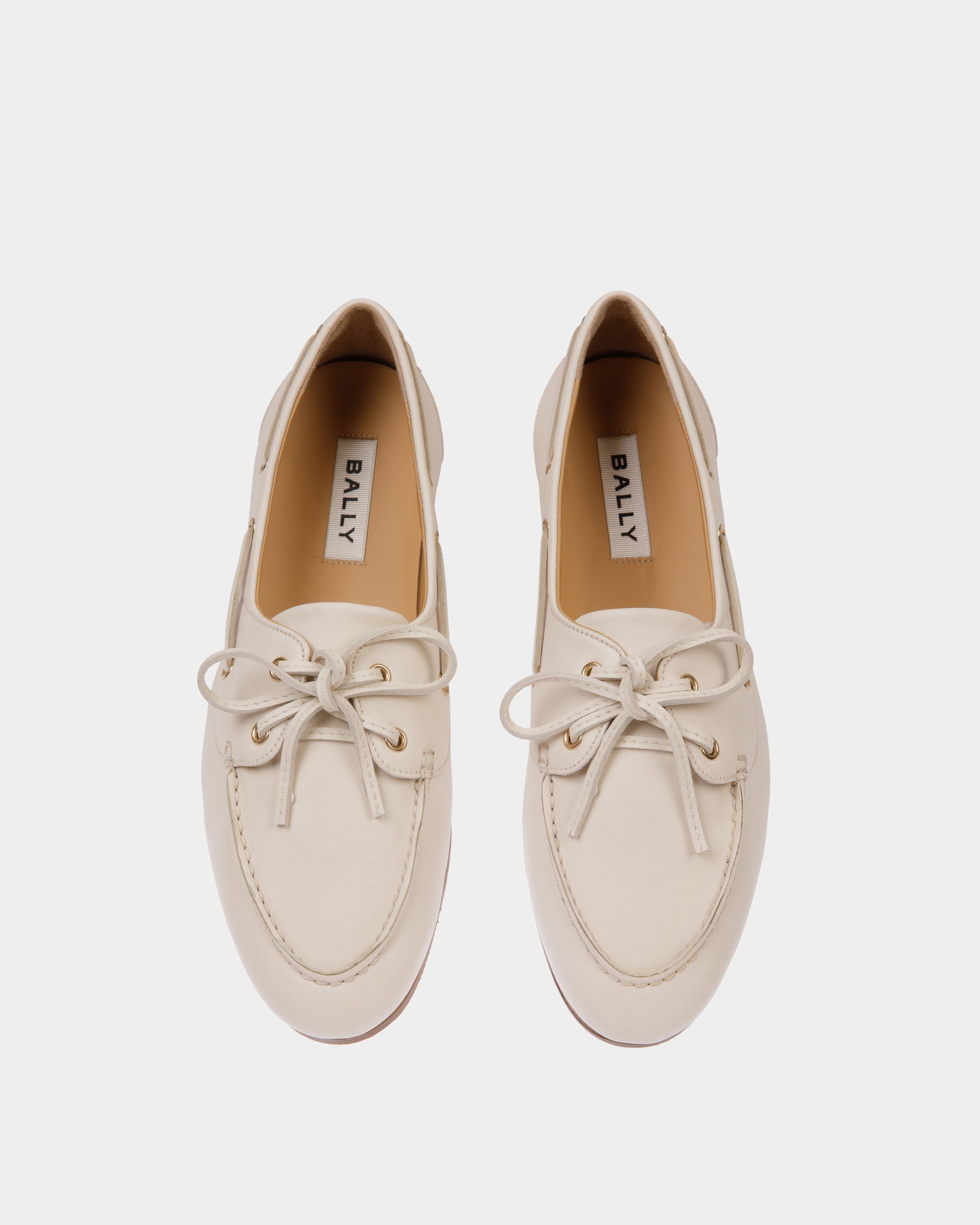 Plume Moccasin in White Leather - Women's - Bally - 04